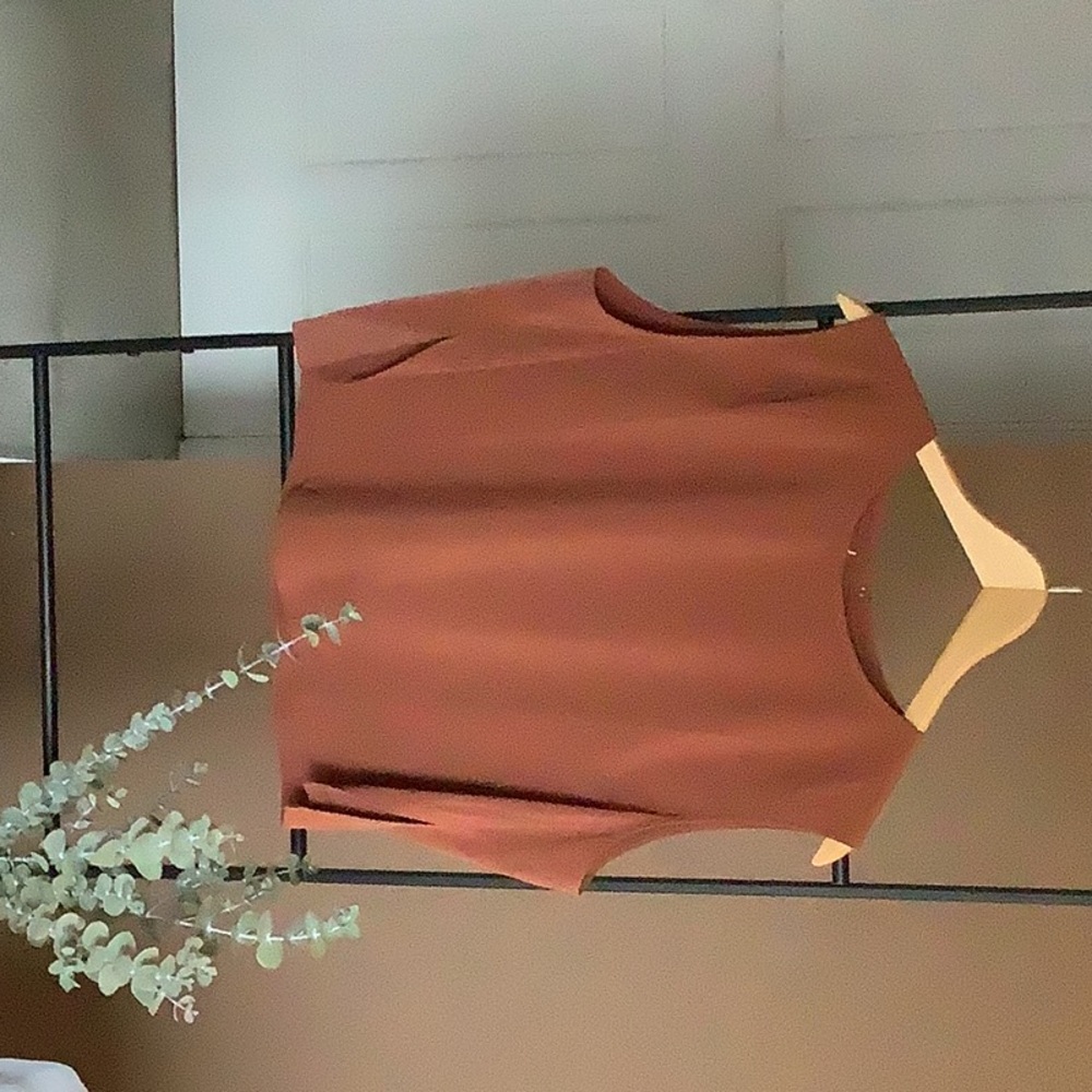Wayre shift and snap tank